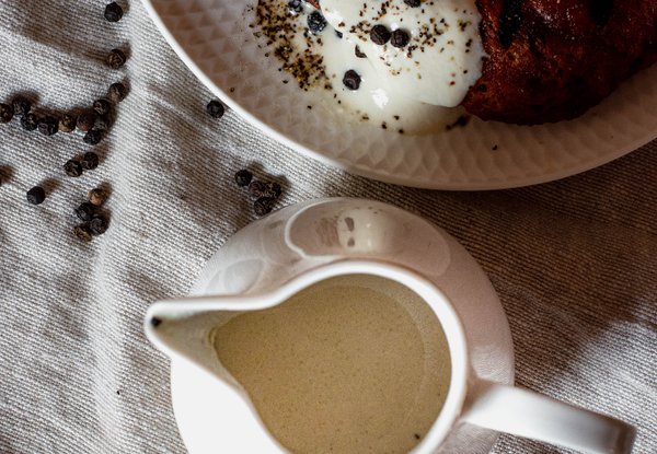 Sauce au poivre végane · Patate & Cornichon Sauce au poivre végane · Patate & Cornichon